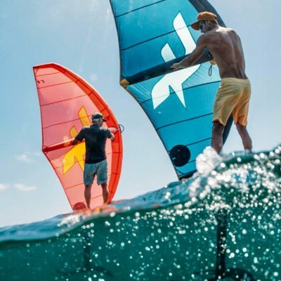 Ecole de Wingsurf et Kitesurf à Hyeres, Var, France