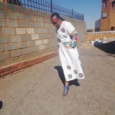 Lerato10013887's profile picture. I laugh a lot