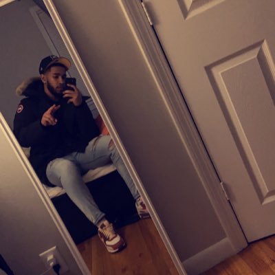 Z__Helm's profile picture. 