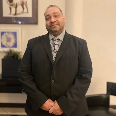 DizPoet's profile picture. 