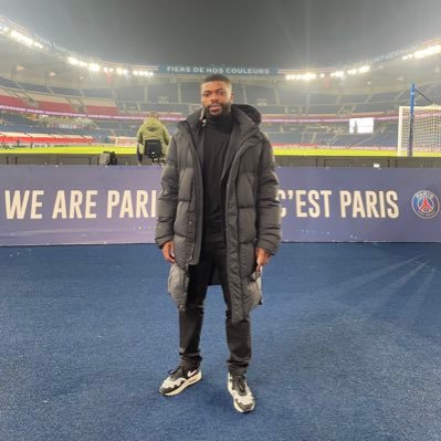 Host @psg