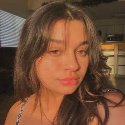 cristnadla's profile picture. 444☾