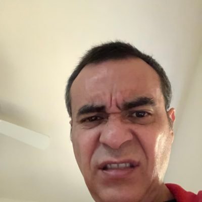 Rebelde, rock rules, gym's rat! humor del demonio. me gusta debatir ideas. mis ideas y opiniones solo expresan mi sentir y son solo mi responsabilidad.