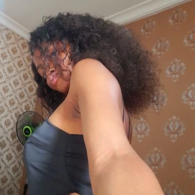 ▪︎Apple of God's eyes ▪︎Omnivert ▪︎Family is everything IG: @caicey_lush Facebook: Ugorji Akudinma Henrietta Tiktok: Caicey_lush ||Sapiosexual🤭 ▪︎Demisexual