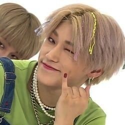 PiechartChoi's profile picture. ☆kpoptwt ☆mcyttwt ☆Genshintwt☆
~~~☆~~~//StayTiny//~~~☆~~~
 I will die for my besties when i dip you dip we dip♡