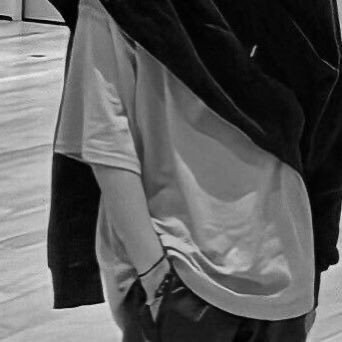 zxnn_nn's profile picture. 