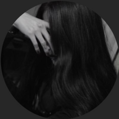 محد مهم ʚĭɞ.