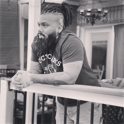 Curly034's profile picture. 