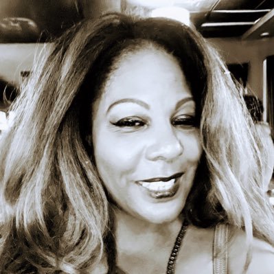 thatdimecougar's profile picture. ericabanksllc

Leaning every day 😉