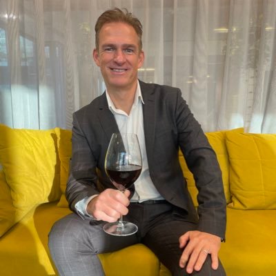Co-founder of Cru World Wine and WineTrust (fine wine storage). Fine Wine/Whisky as alternative assets. Love drinking them too. Never offer financial advice.