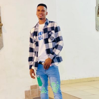 Tiamiyu98596146's profile picture. 