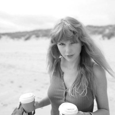 Taylorized1989's profile picture. 