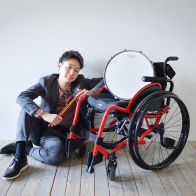 22 歳/相愛大学音楽学部打楽器専攻2年/2019年4月から下半身麻痺で車椅子にお世話になってます