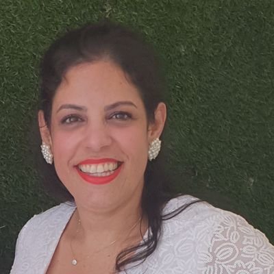 Esposa, madre, hija, inmensamente agradecida de Dios!