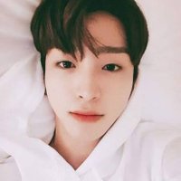 Kleng (@a2zthb) 's Twitter Profile