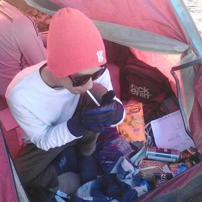 Rizki68088497's profile picture. Just a moment