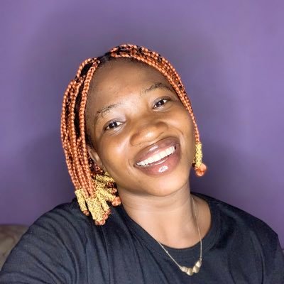 Honneyyybee's profile picture. Fun babe😍😍😍😍 medical student🔬 unisex wear seller💥 entrepreneurs 🦋 side chick of Unknow 😴 wife of nowhere to found😩