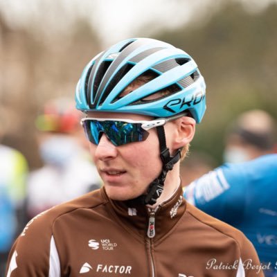 Alban098's profile picture. Software enginieer