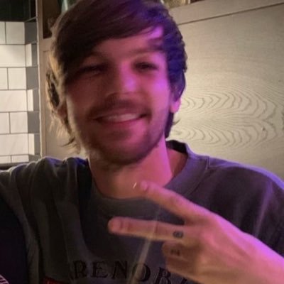 roiertbsl's profile picture. 