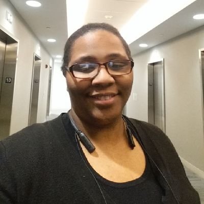 😎Local Newsletter Operator of Houston Nerd Nexus. Investor and business consultant helping creators make more money.