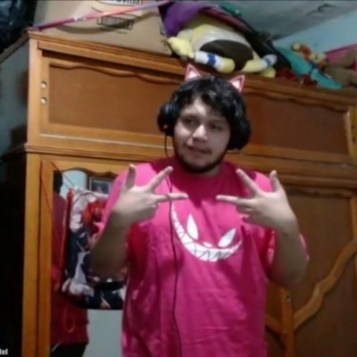 Aca una cuenta acerca del chat de @FapParaMoar
(Offline y Online)
Mensajes del chat sin contexto alguno Okeije
Ya he resucitado 3 veces y contando