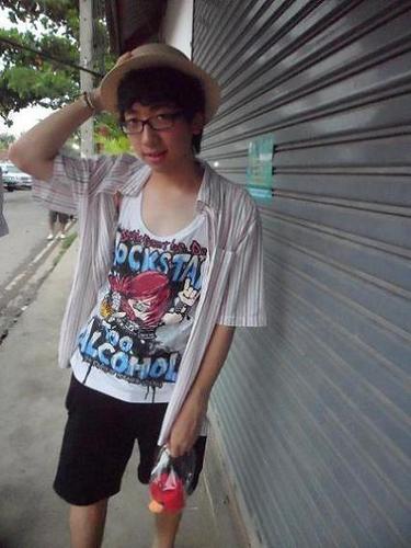 Chicoloniizz's profile picture. 