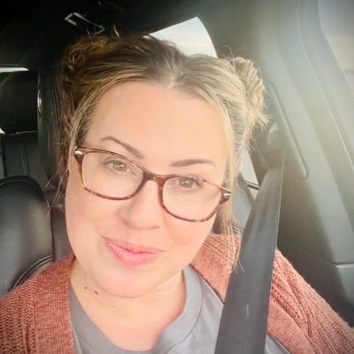 deanne_gilreath's profile picture. Realtor, Softball, Stroke Survivior