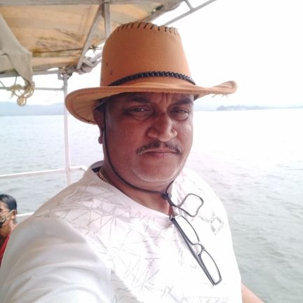 balakri67767642's profile picture. 