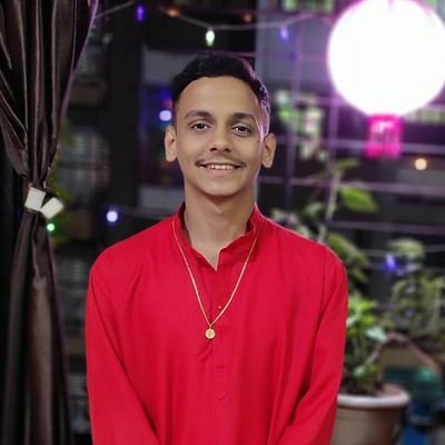 sadharanladka's profile picture. Zindagi meme hai💫✨