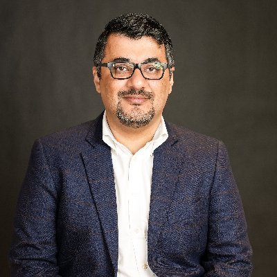 umair_munir3's profile picture. Building the Commerce business/product for @OLX_Pakistan. Leading the @Teamolxmall and OLX Move.