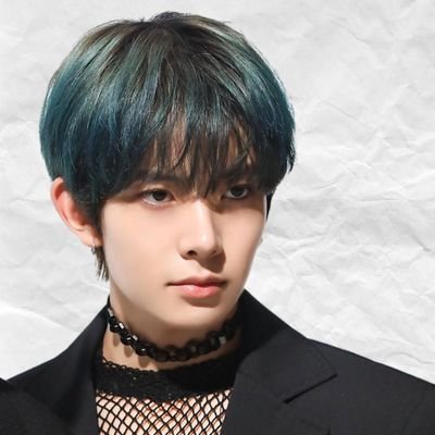 chaeyannaa's profile picture. — this user really loves heeseung