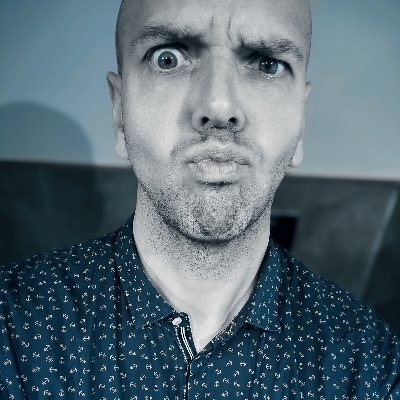 universe876's profile picture. Nobody's perfect, so why should I? 
Alla ricerca di chi preferisce il contenuto alla confezione.