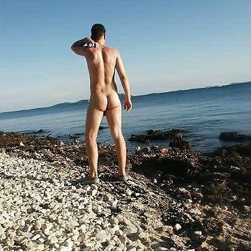 Openminded man from Zagreb, Croatia, ready to meet and have fun🙂