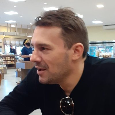 JONATHANVAZMAR1's profile picture. Químico, funcionário da Secretaria de Inovação, Ciência e Tecnologia do RS.