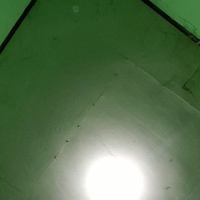 YWebda's profile picture. Buk