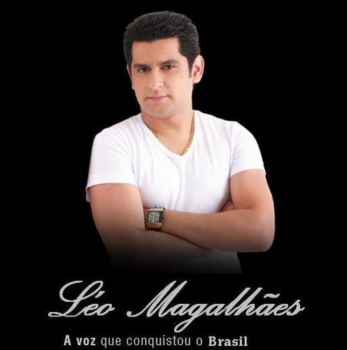 sou fá do cantor leo magalhaes amo meu leo