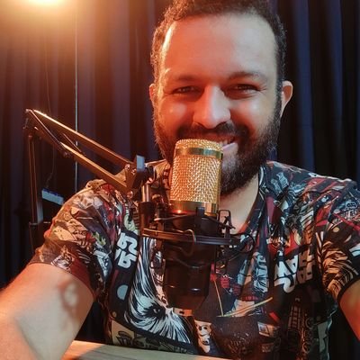 Professor de audiovisual, empresário na @luminusplay, publicitário e radialista. Produtor de conteúdo e cristão não-ideologico.