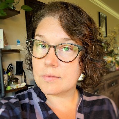 MariahKnits's profile picture. 