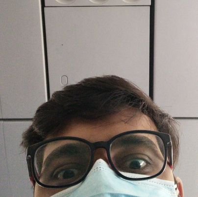 _draphy's profile picture. here to spam my renders