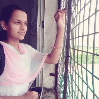 ShedekarShweta's profile picture. #CSE student 💻😊