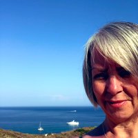 Diane Holmes - @diamhere60 Twitter Profile Photo