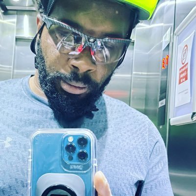 seyefaro's profile picture. 