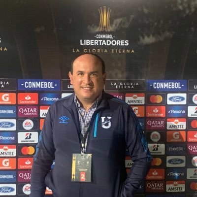 ExPresidente de @UCatolicaEC. Socio y Director de Marketing de @BrandingEC. Apasionado por el Marketing, las Finanzas y el fútbol. MBA - Instituto de Empresa.