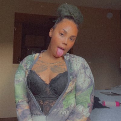 THE REAL FLAWDA PRINCESS 🌴✨. MAZIKEEN 🖤