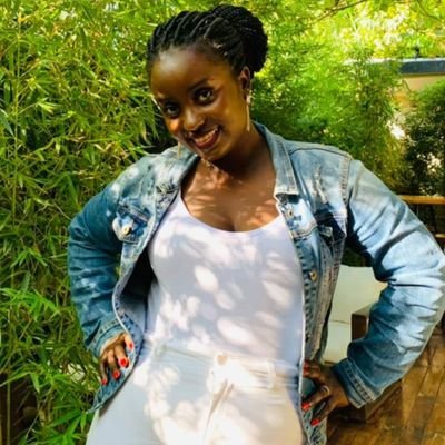 raychok's profile picture. HR Practitioner 💫 fun loving intelligent Lady.
Mother of girls..👭 
Wife ❤