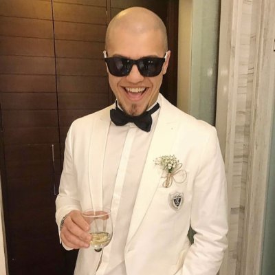 ozan_yorguner's profile picture. Early investor of @tesla @rocketlab