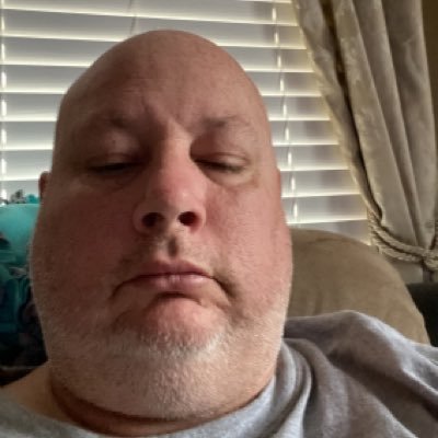 Mike58405316's profile picture. 