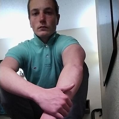 reecehollis11's profile picture. RZ$T ✈️ Yvng 🤓 #solid 😶 4Way 💯 FTD 🤬 #OTA $korpi0+ARTIST. IG @reezey3 #NNS CITY BOYZ 💎