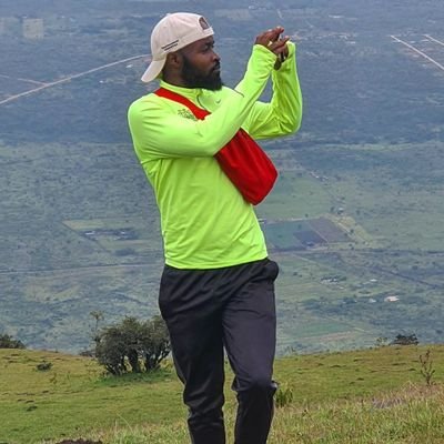 GibsonKobbler's profile picture. Progress takes place outside the comfort zone.💪

The successful warrior is an average man with laser-like focus.👉

Well done is better than well said👏