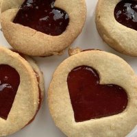 ☁️🥐💫 Angels Bakery 💫🥐☁️ 18+ | comm close (@bunsfromangel) 's Twitter Profile Photo ☁️🥐💫 Angels Bakery 💫🥐☁️ 18+ | comm close (@bunsfromangel) 's Twitter Profile Photo